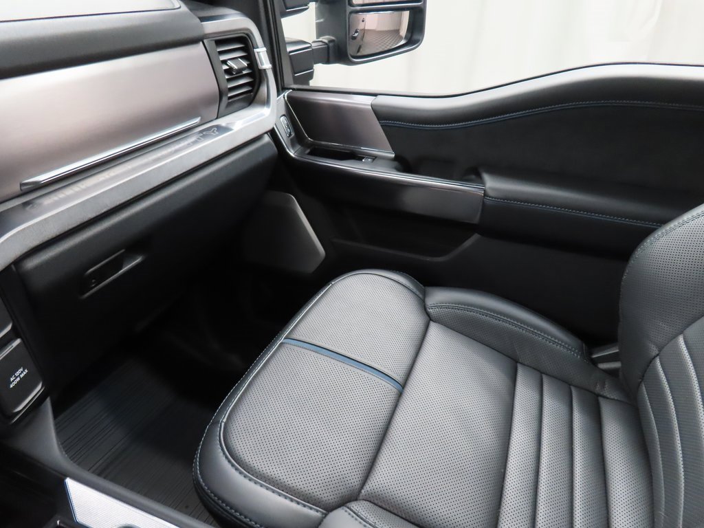 Used 2026 Ford F250 Platinum image 36