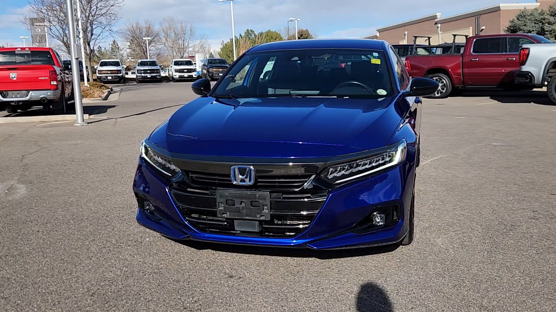 Used 2022 Honda Accord Sport image 2