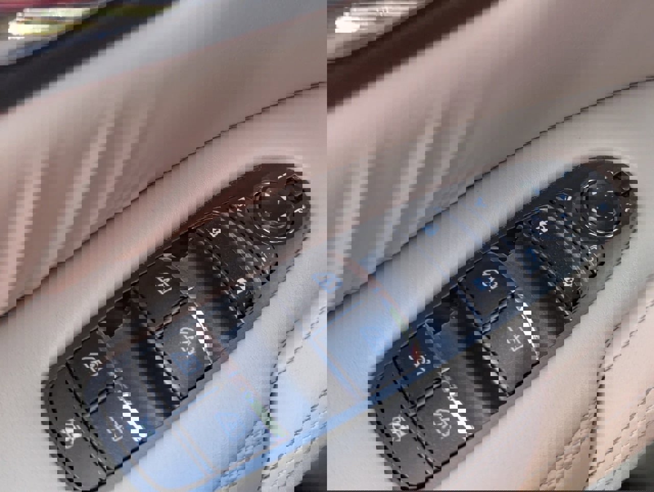 Certified 2024 Nissan Armada SV w/ Cargo Package image 22