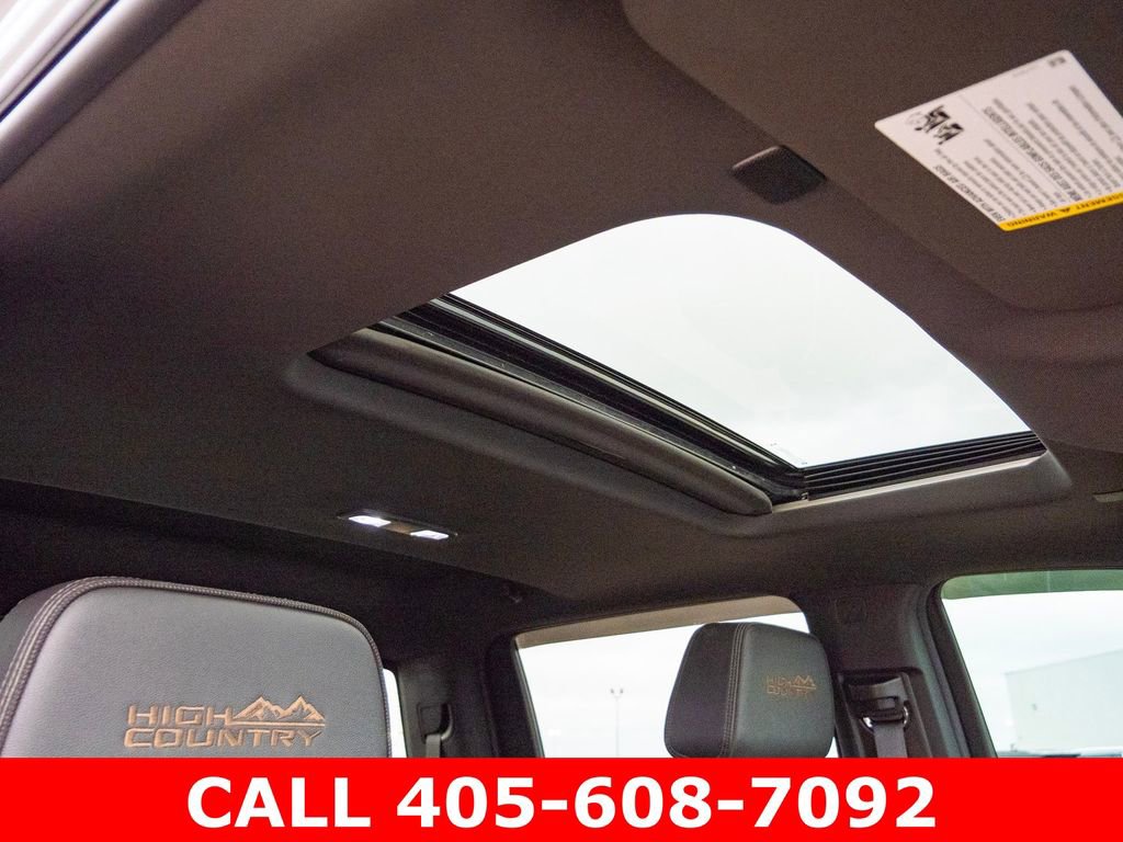 Used 2024 Chevrolet Silverado 2500 High Country w/ High Country Premium Package AWD/4WD image 19