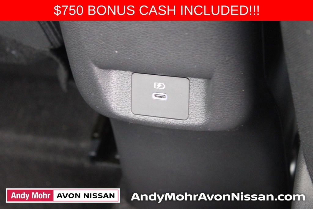 New 2025 Nissan Versa SV w/ Trunk Package image 14