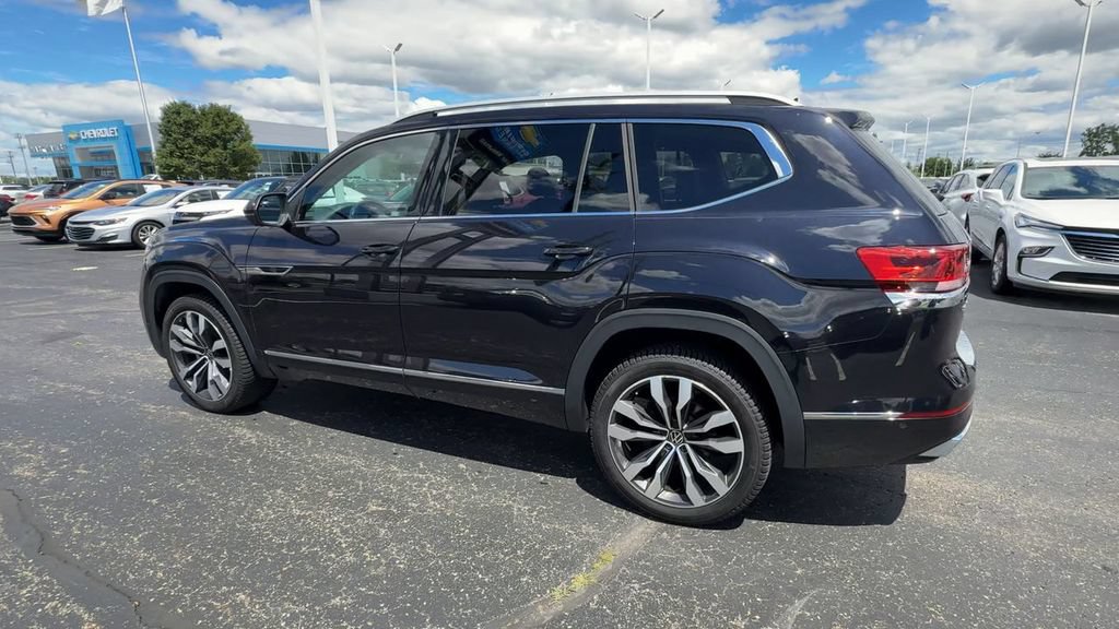Used 2022 Volkswagen Atlas SEL Premium AWD/4WD image 6