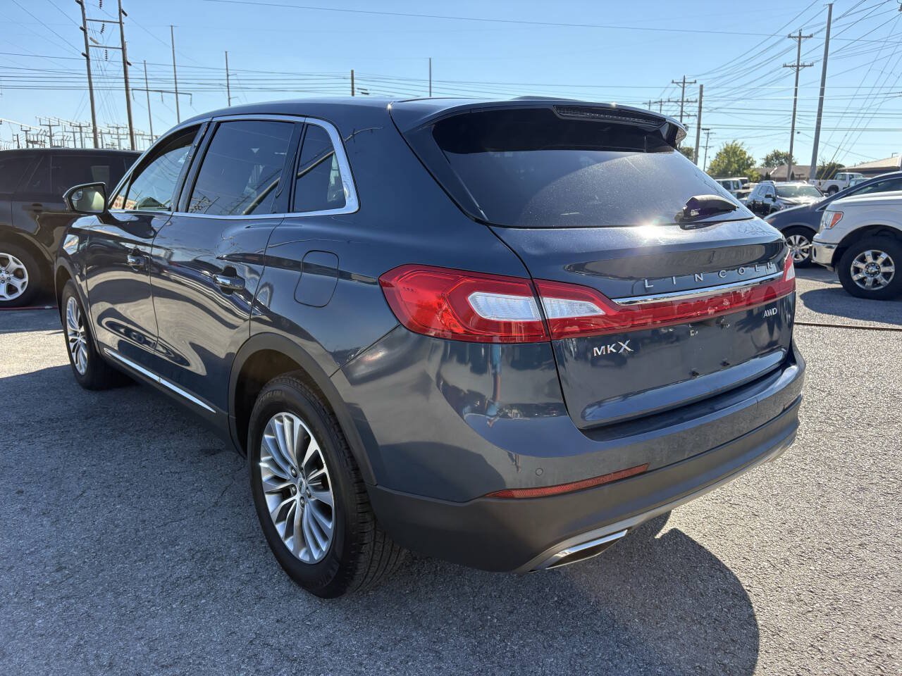 Used 2016 Lincoln MKX Select w/ Climate Package AWD/4WD image 10