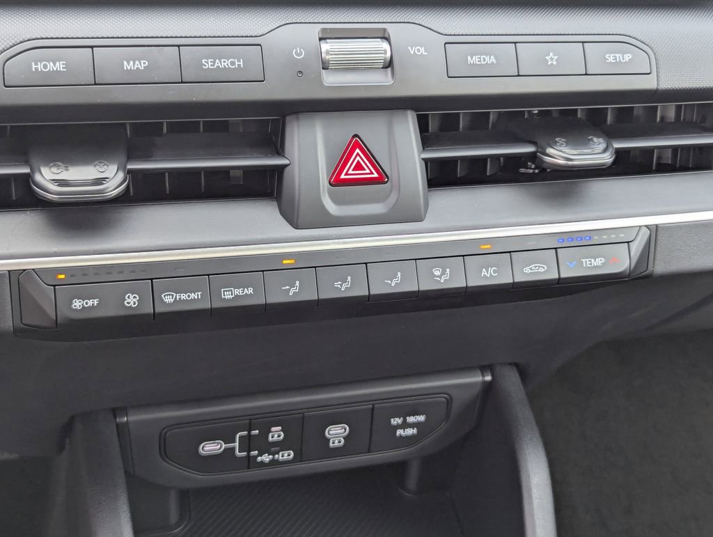 New 2026 Kia K4 LXS image 24