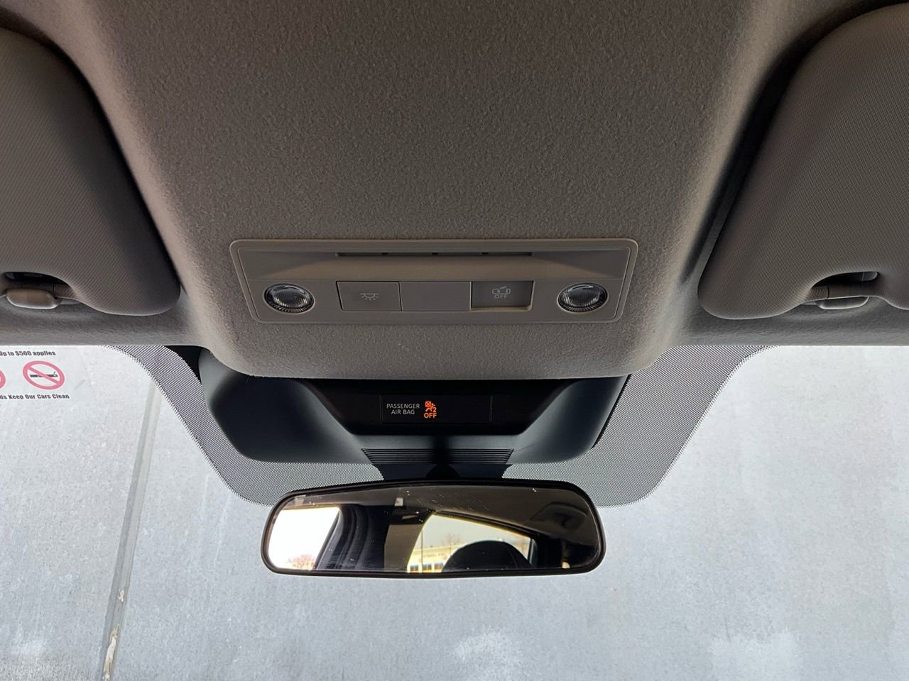 Used 2025 Nissan Kicks SV image 14