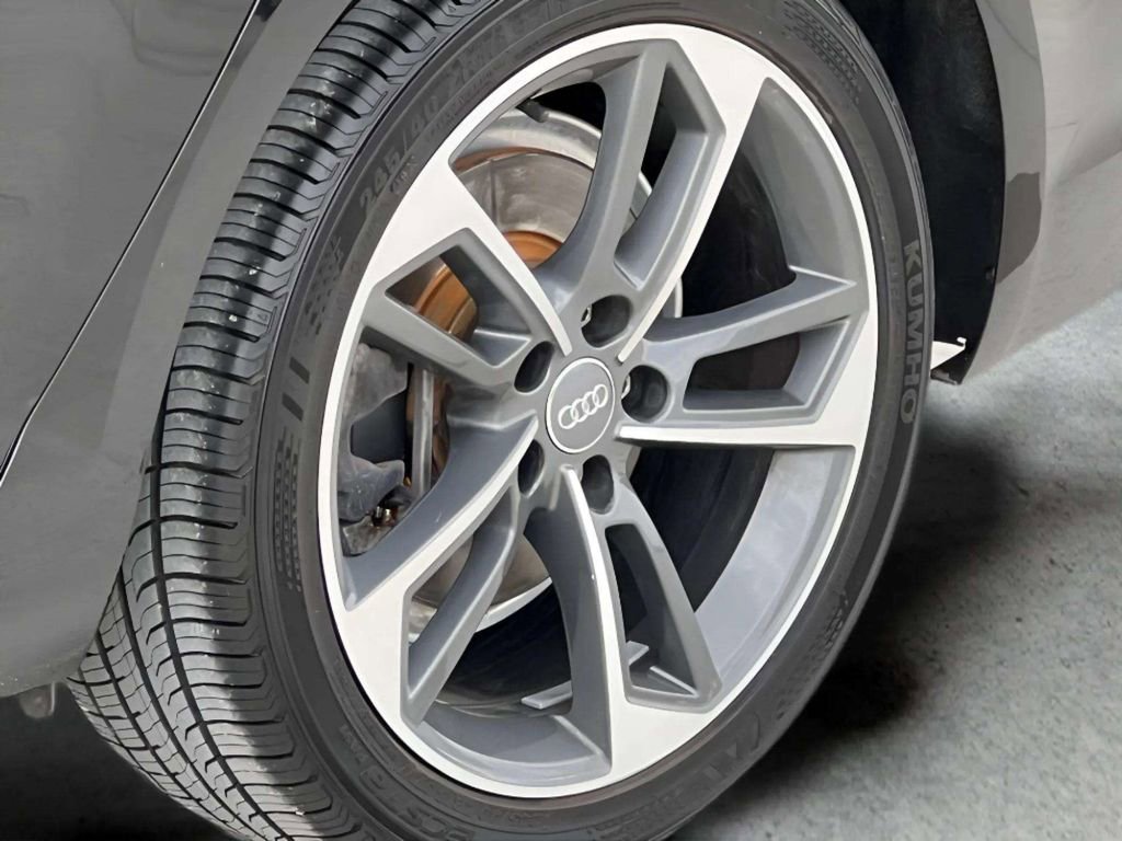 Used 2019 Audi A4 2.0T Premium FWD image 34