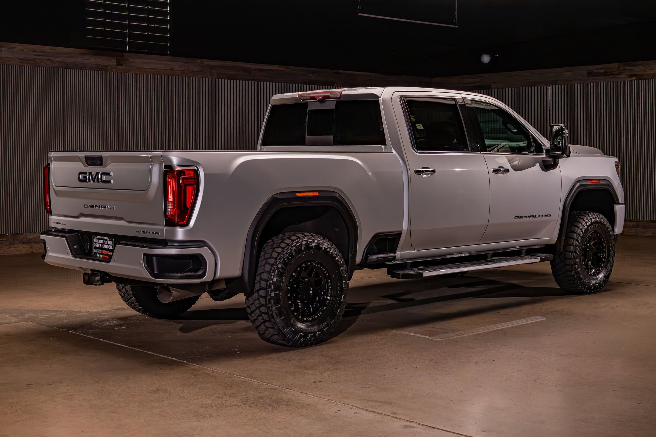 Used 2021 GMC Sierra 2500 Denali w/ Denali Ultimate Package AWD/4WD image 10
