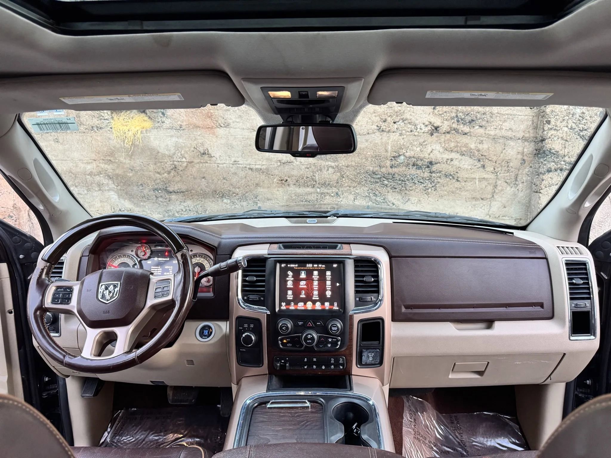 Used 2016 RAM 2500 Longhorn w/ Convenience Group AWD/4WD image 26