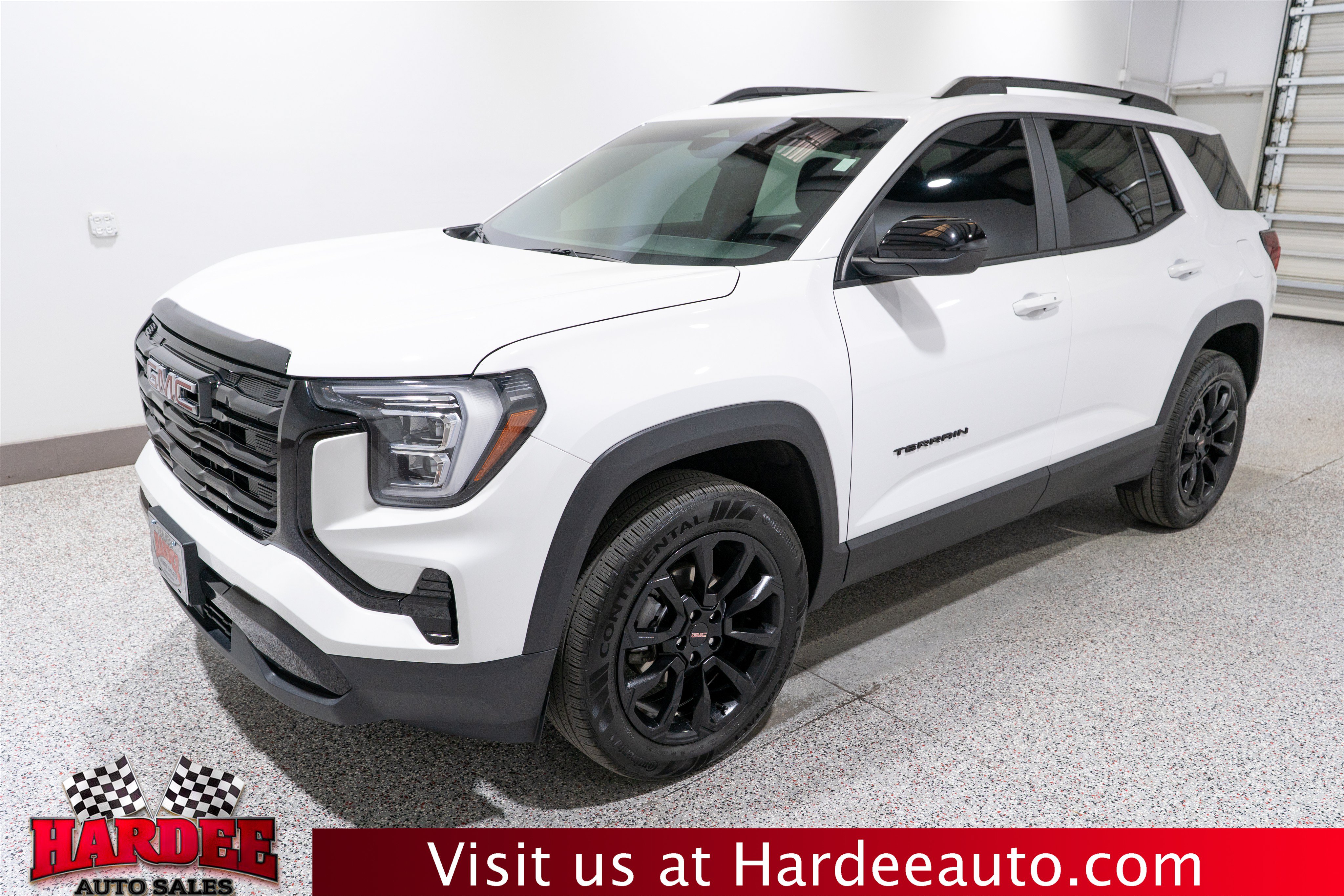 Used 2026 GMC Terrain Elevation w/ Elevation Premium Package FWD video 2