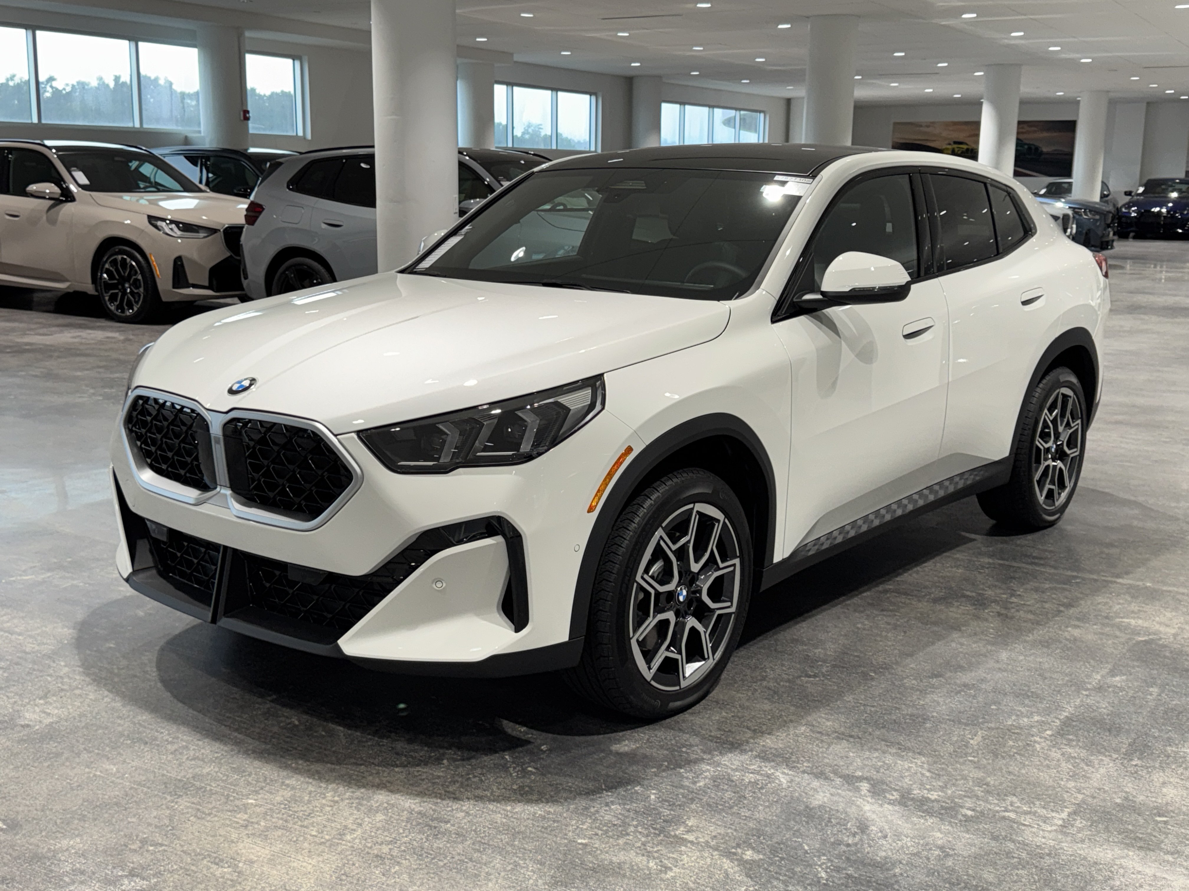 New 2027 BMW X2 xDrive28i AWD/4WD image 3
