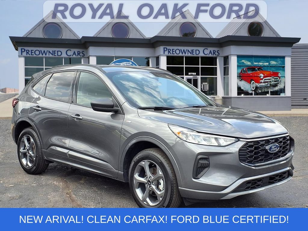 Certified 2024 Ford Escape ST-Line w/ Tech Pack #1 AWD/4WD image 1
