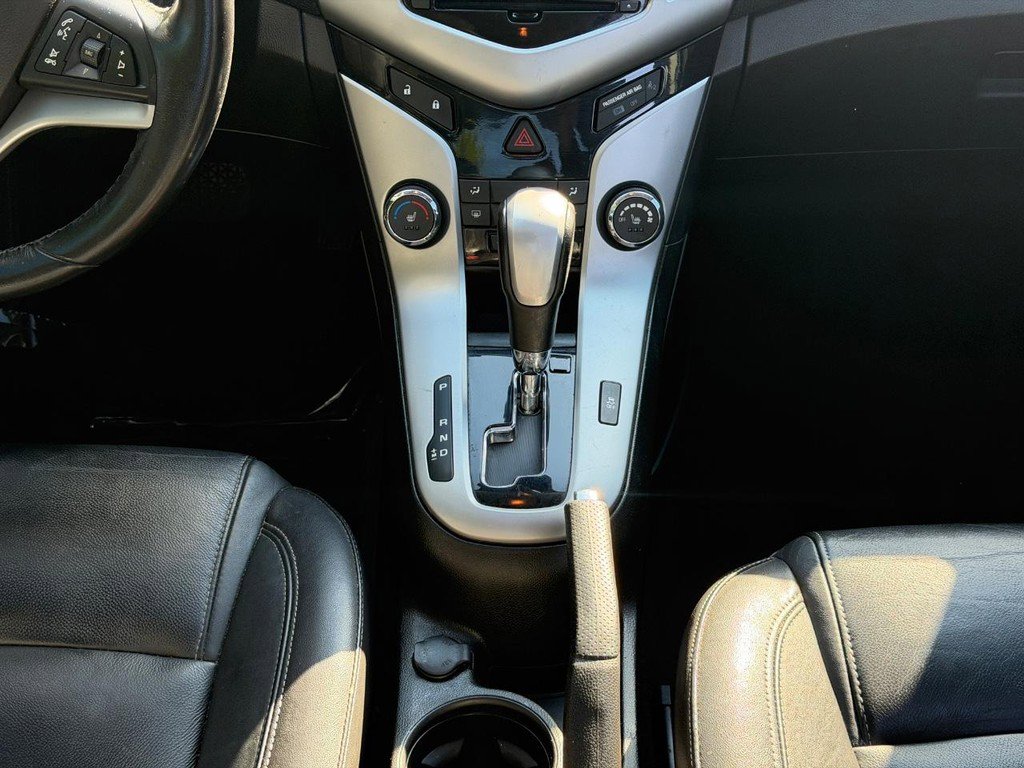 Used 2014 Chevrolet Cruze LT w/ RS Package FWD image 14