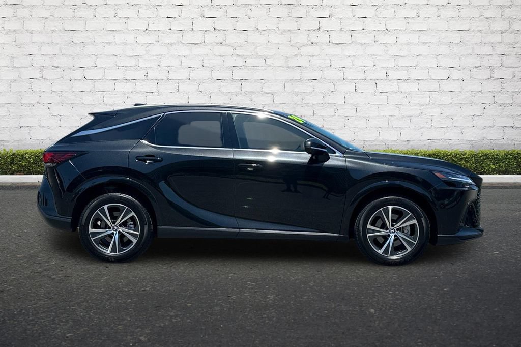 Used 2024 Lexus RX 350 w/ Convenience Package AWD/4WD image 3