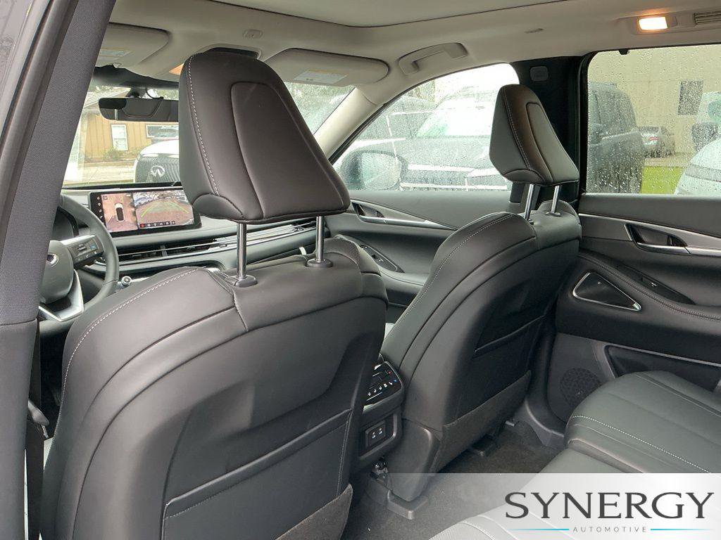 New 2026 INFINITI QX60 Luxe w/ Cargo Package FWD image 28