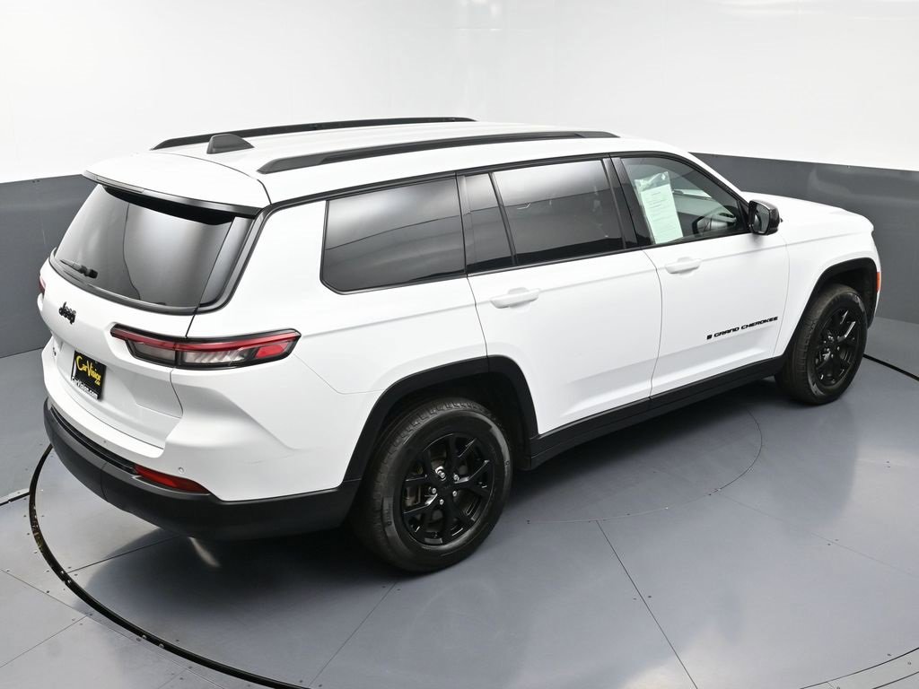 Used 2024 Jeep Grand Cherokee L Laredo image 48