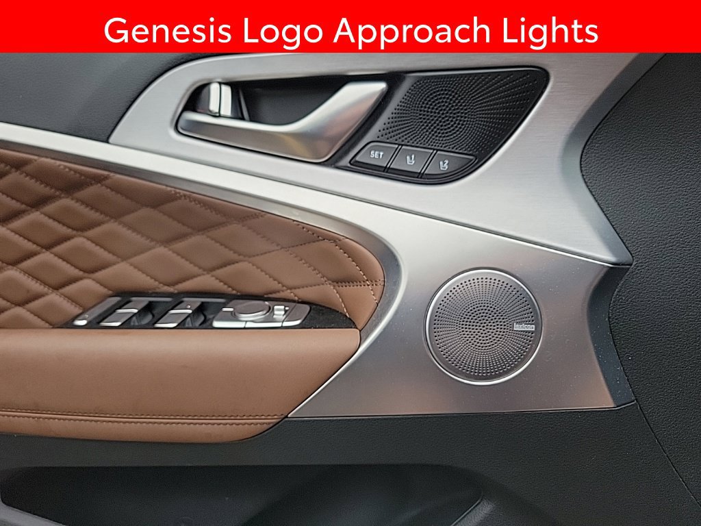 Used 2020 Genesis G70 2.0T w/ Prestige Package RWD image 13