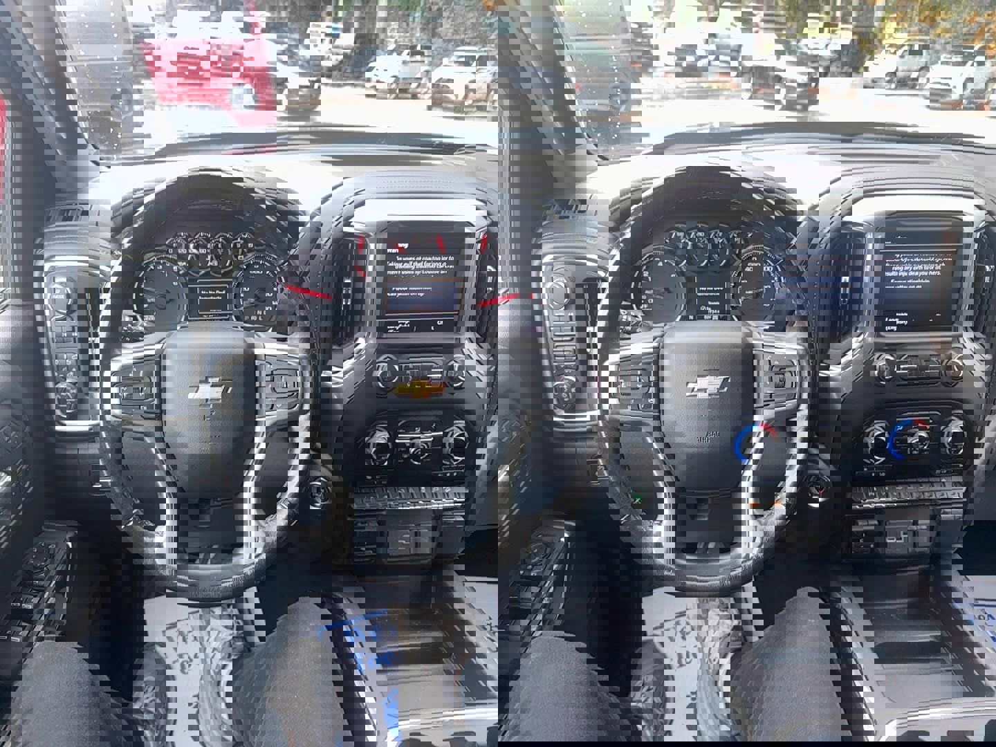 Used 2022 Chevrolet Silverado 1500 LTZ w/ Z71 Off-Road Package image 12