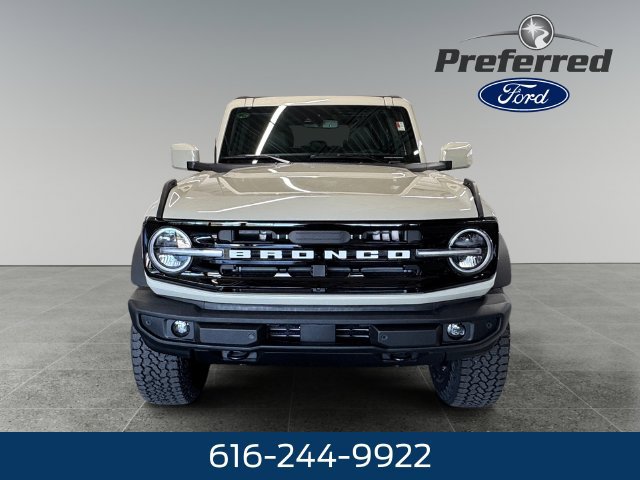New 2026 Ford Bronco Outer Banks w/ Sasquatch Package AWD/4WD image 11