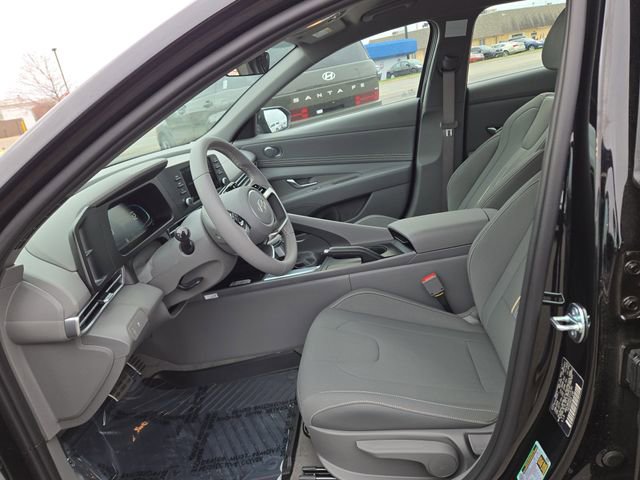 New 2026 Hyundai Elantra Sport FWD image 24