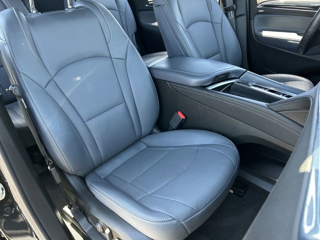 Used 2023 Buick Enclave Essence w/ Experience Buick Package AWD/4WD image 29