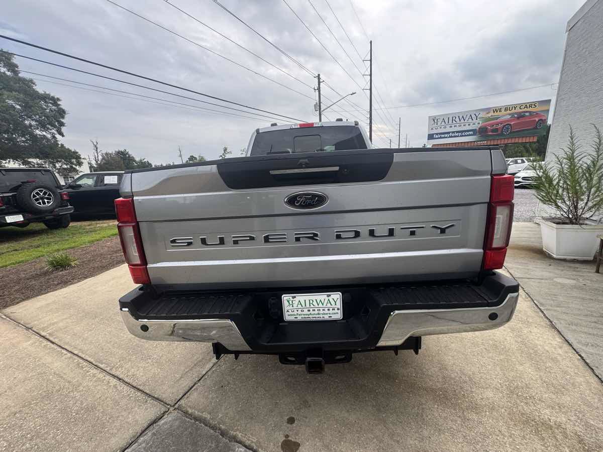 Used 2021 Ford F250 Lariat w/ Lariat Ultimate Package AWD/4WD image 6