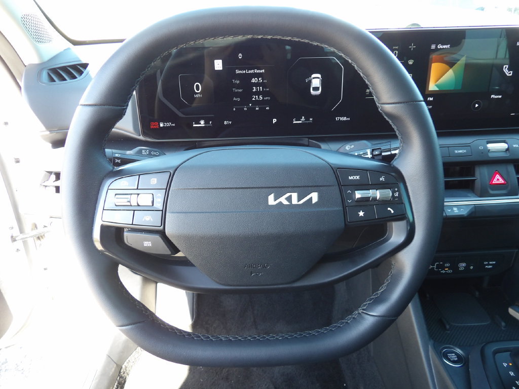 Certified 2025 Kia K4 EX FWD image 11