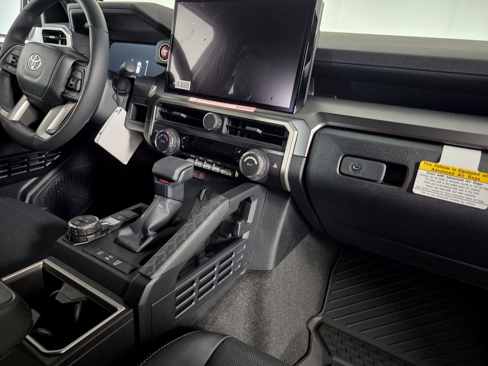 New 2026 Toyota 4Runner Limited AWD/4WD image 38