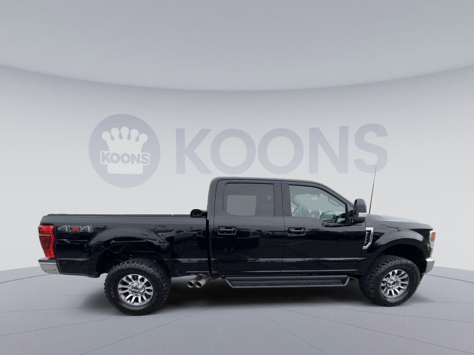 Used 2022 Ford F250 Lariat w/ Lariat Value Package image 8