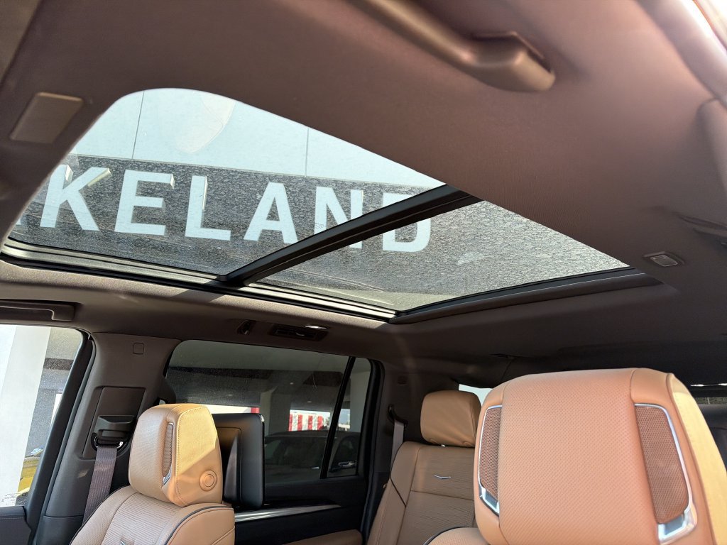 Certified 2025 Cadillac Escalade ESV Premium Luxury w/ Touring Package RWD image 28
