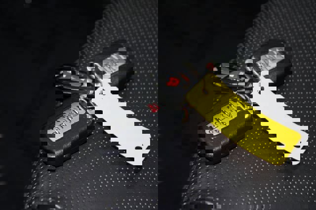 Used 2013 Hyundai Azera Limited w/ Technology Pkg image 15