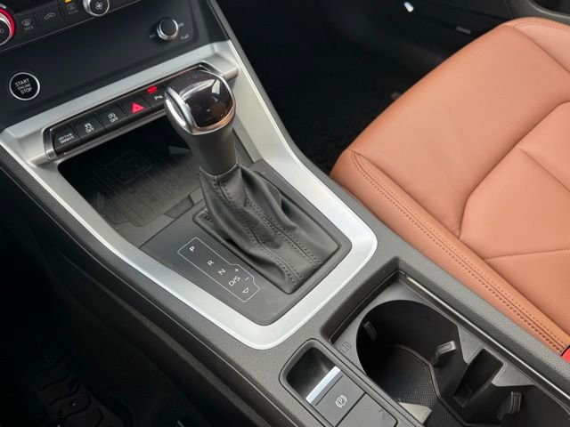 Certified 2025 Audi Q3 2.0T Premium Plus w/ Premium Plus Package image 20