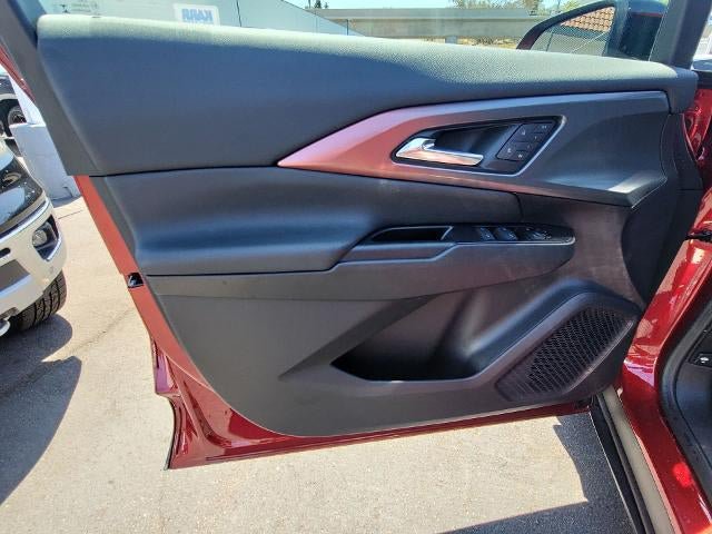 Used 2024 Chevrolet Equinox EV RS w/ LPO, Active Package FWD image 21