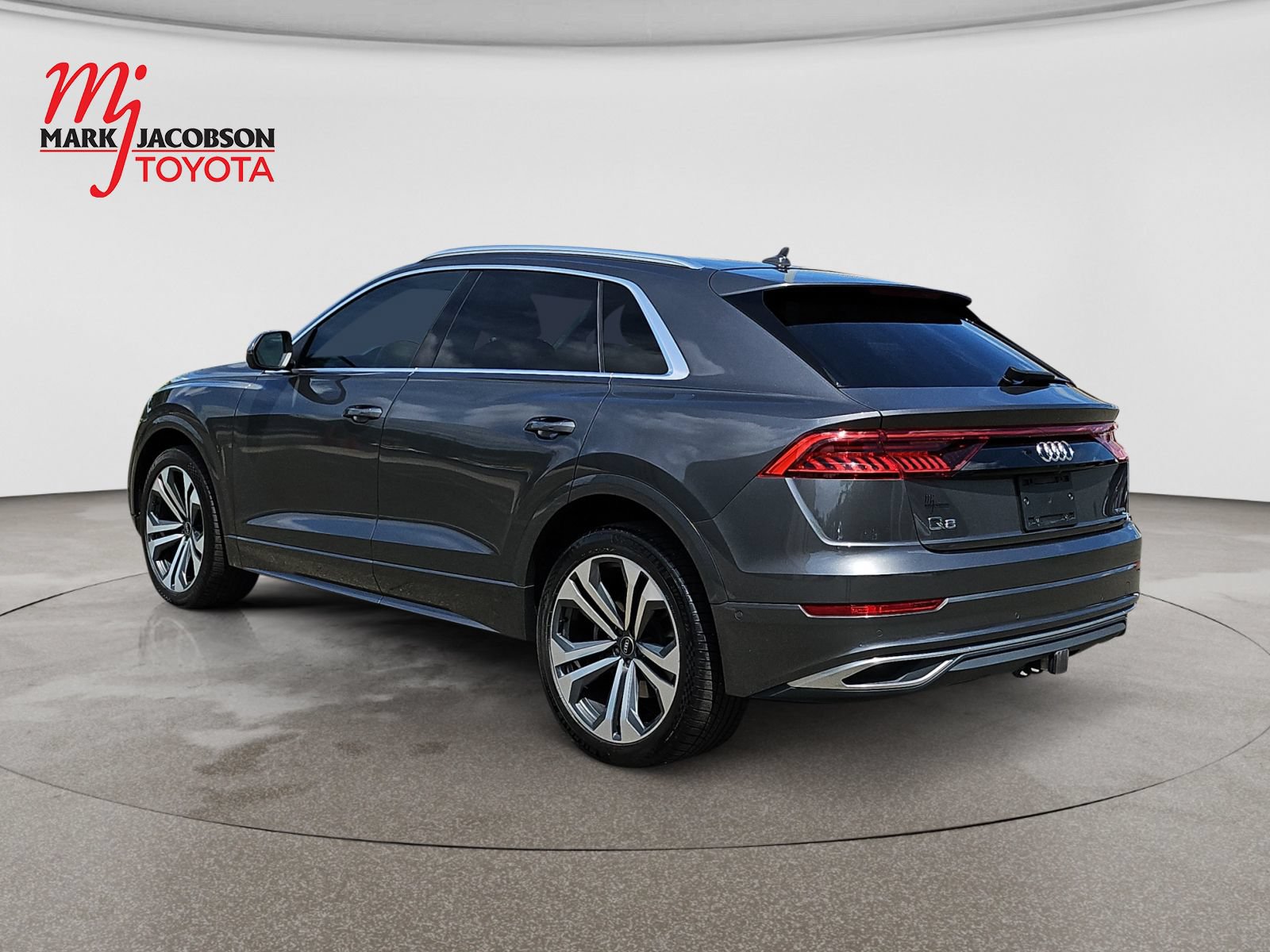 Used 2021 Audi Q8 Premium Plus w/ Premium Plus Package AWD/4WD image 8