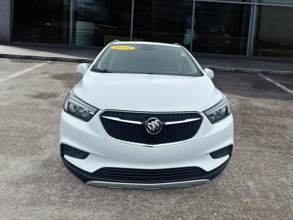 Used 2021 Buick Encore Preferred image 2
