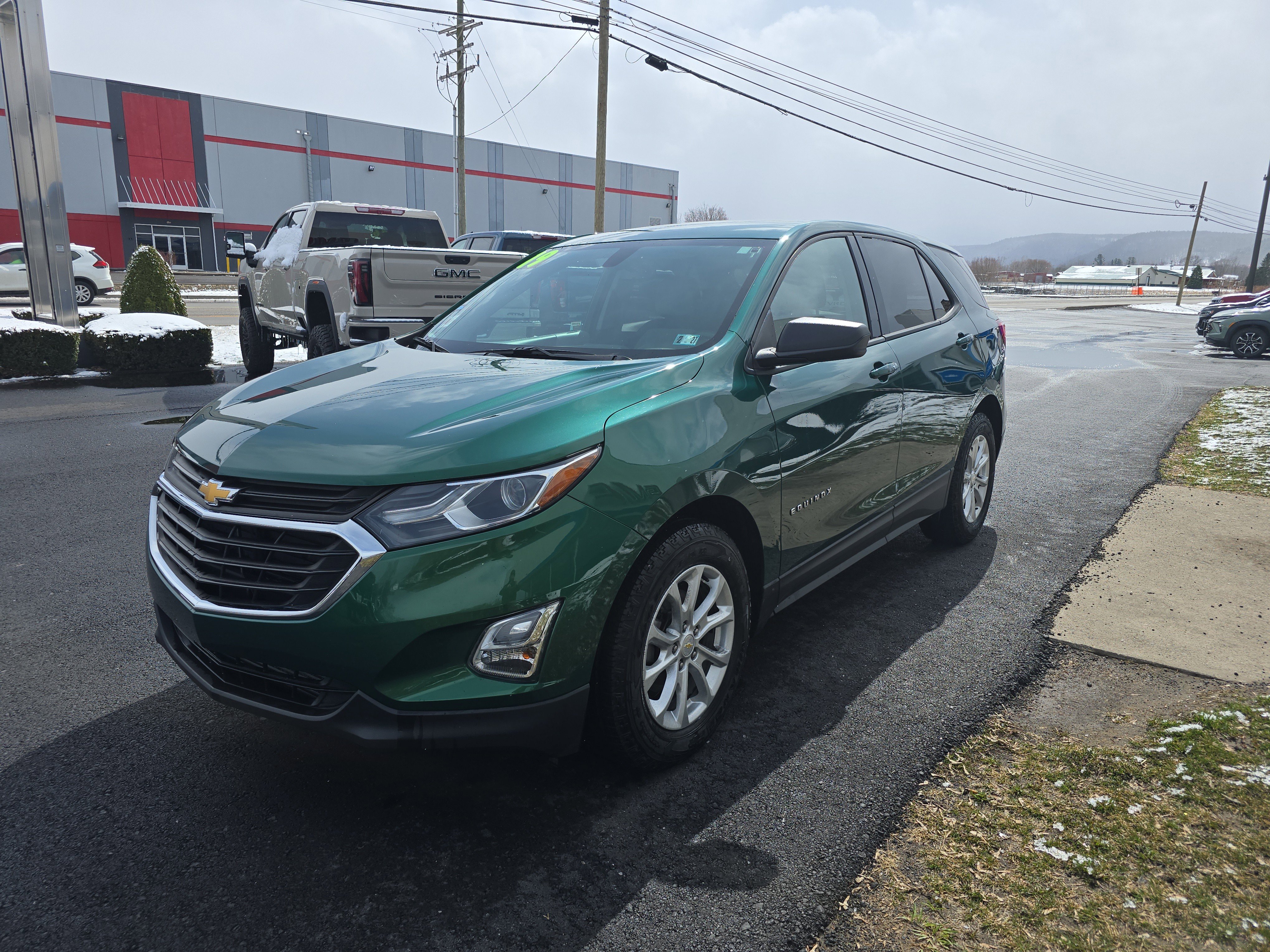 Used 2019 Chevrolet Equinox LS w/ LS Convenience Package image 8