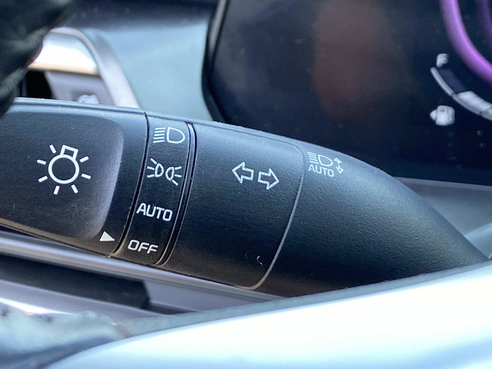 Used 2024 Kia Telluride LX AWD/4WD image 17