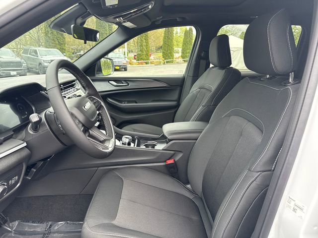 New 2026 Jeep Grand Cherokee Laredo X AWD/4WD image 19