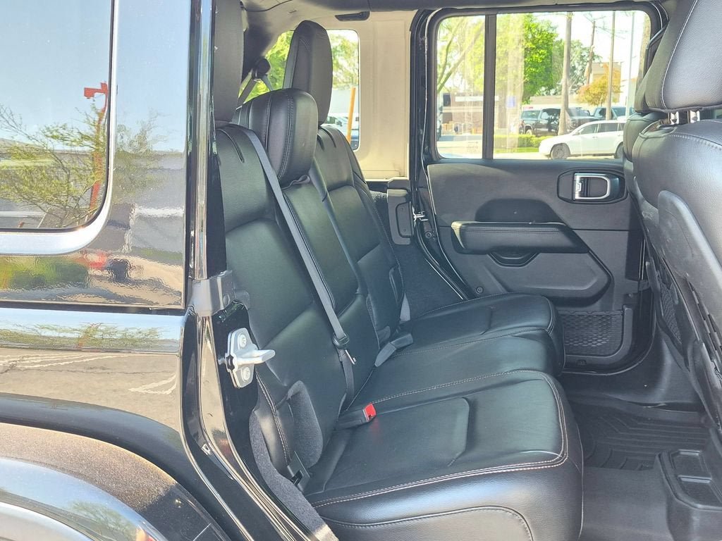 Used 2021 Jeep Wrangler Unlimited Rubicon AWD/4WD image 29