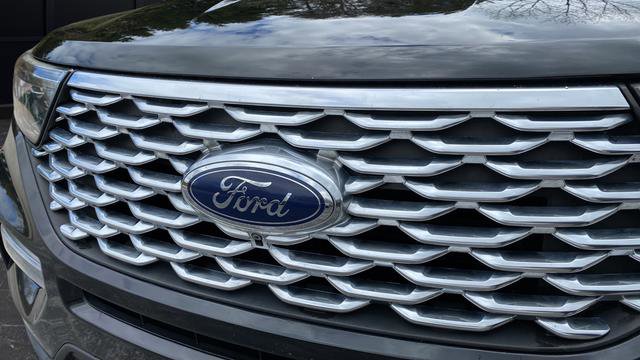 Used 2020 Ford Explorer Platinum w/ Premium Technology Package AWD/4WD image 42