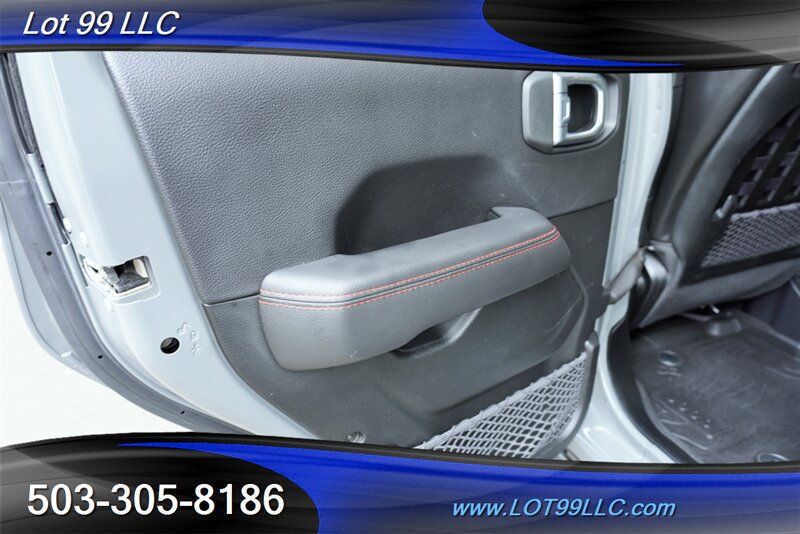 Used 2022 Jeep Gladiator Rubicon w/ Cold Weather Group AWD/4WD image 15