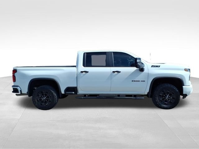 Used 2024 Chevrolet Silverado 2500 LT w/ Z71 Sport Edition AWD/4WD image 13