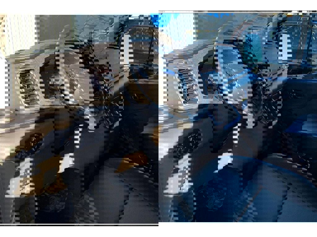 New 2026 Ford Transit 250 148 Medium Roof Extended AWD image 21