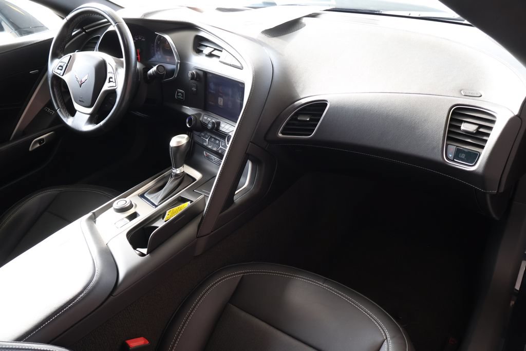 Used 2014 Chevrolet Corvette Stingray Coupe RWD image 35