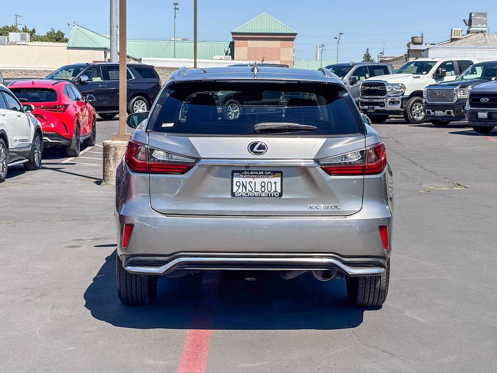 Used 2020 Lexus RX 350L FWD w/ Premium Package image 3
