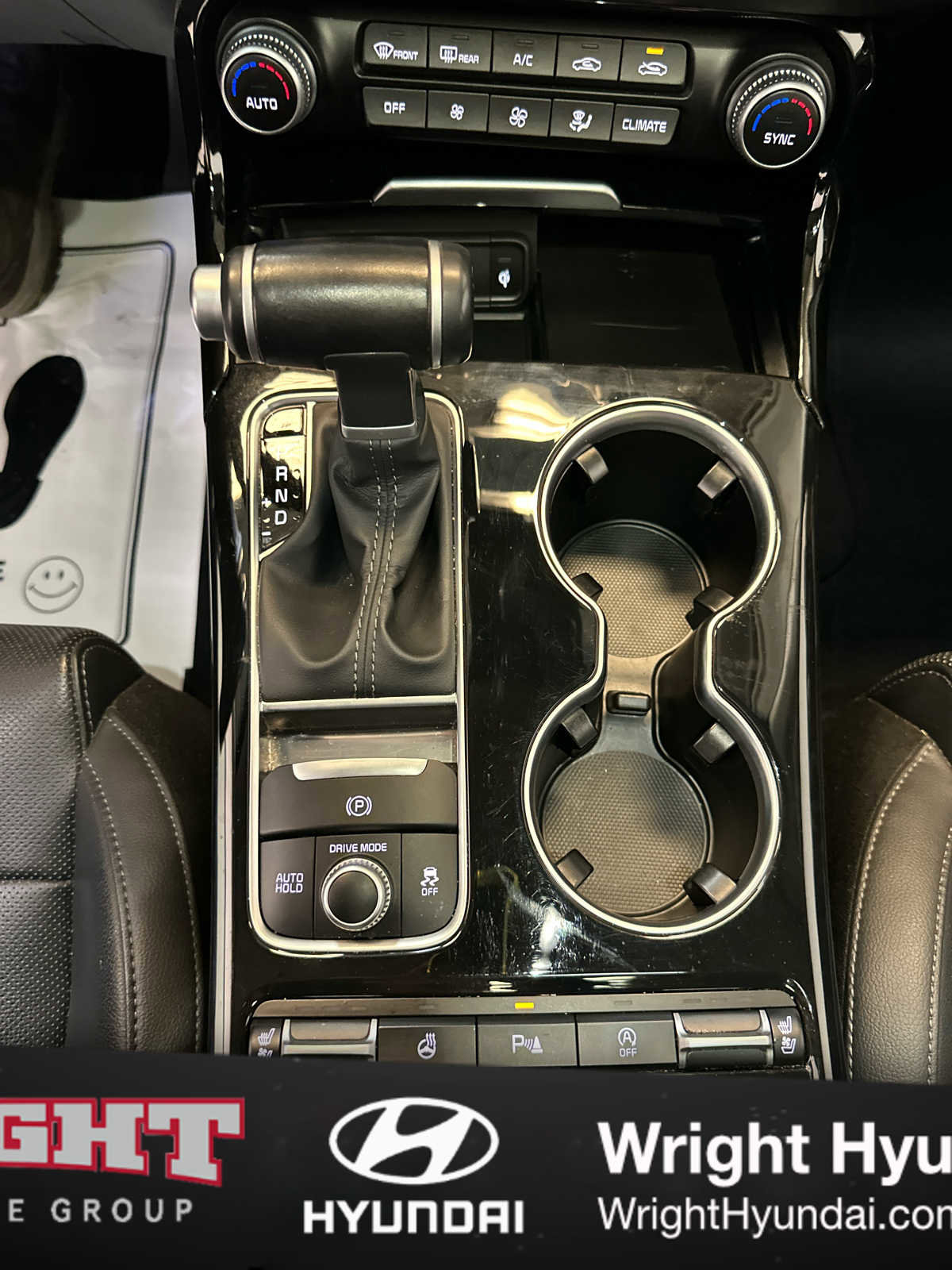 Used 2019 Kia Stinger Premium AWD/4WD image 29