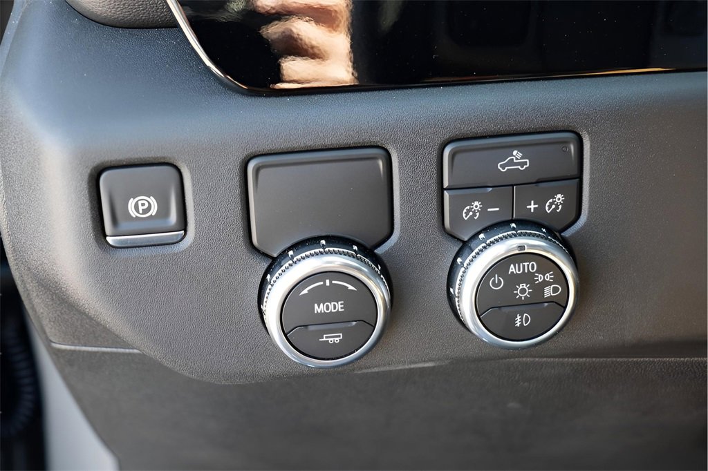 New 2026 GMC Sierra 1500 Elevation image 18