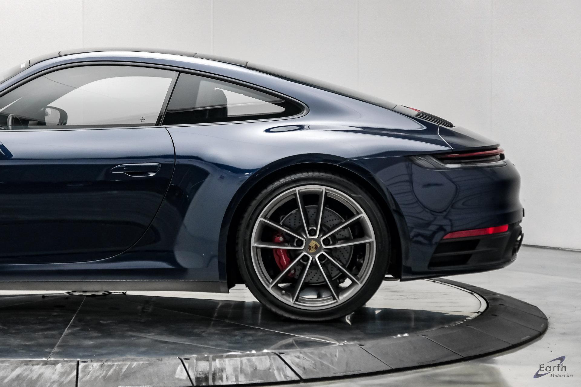 Used 2020 Porsche 911 Carrera 4S AWD/4WD image 8