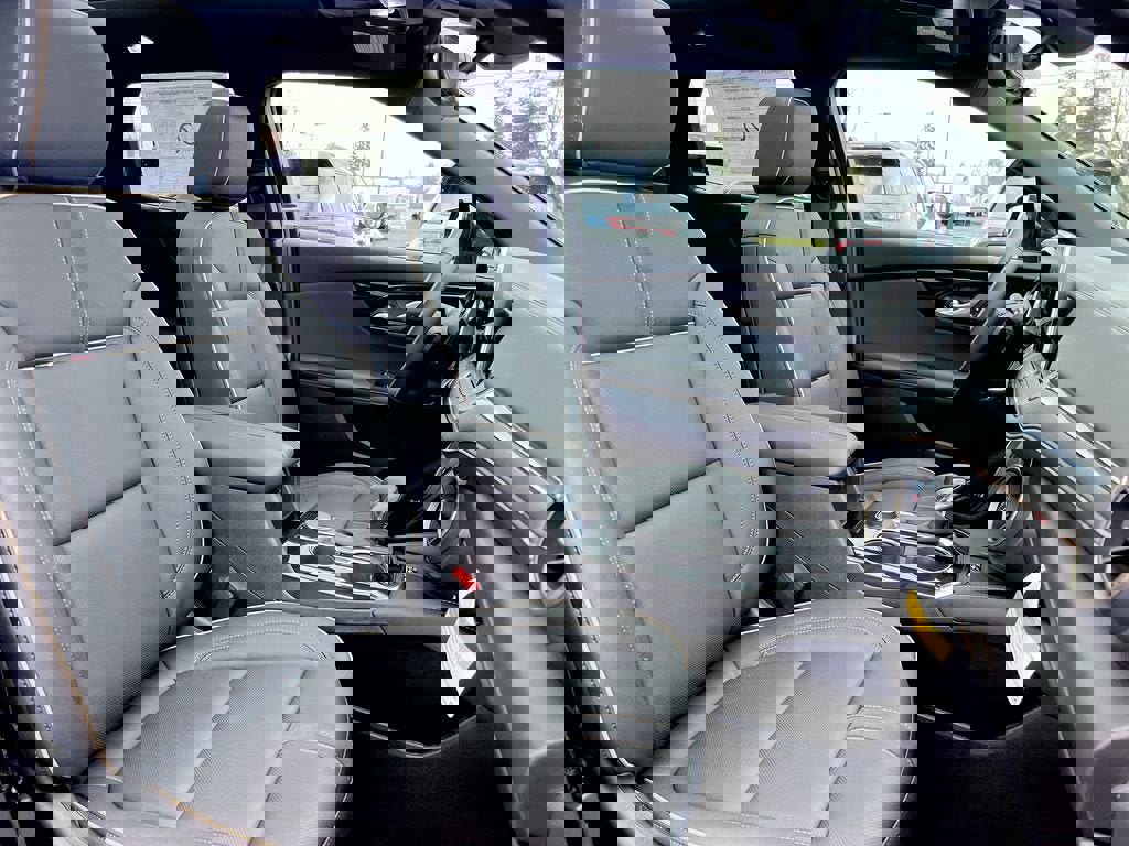 New 2025 Chevrolet Blazer Premier w/ Driver Confidence II Package image 22