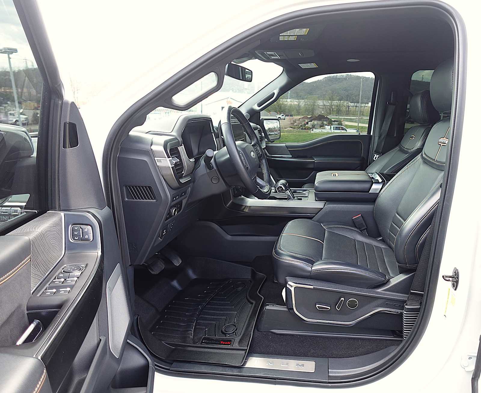 Used 2023 Ford F150 Platinum w/ Equipment Group 701A High image 16