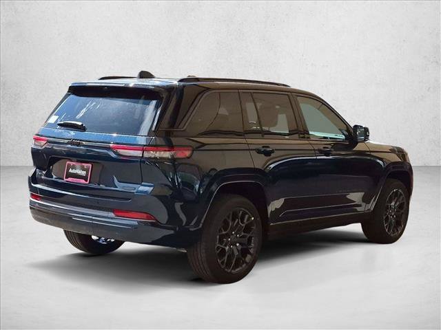 New 2027 Jeep Grand Cherokee Summit AWD/4WD image 2